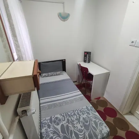Hostelida *